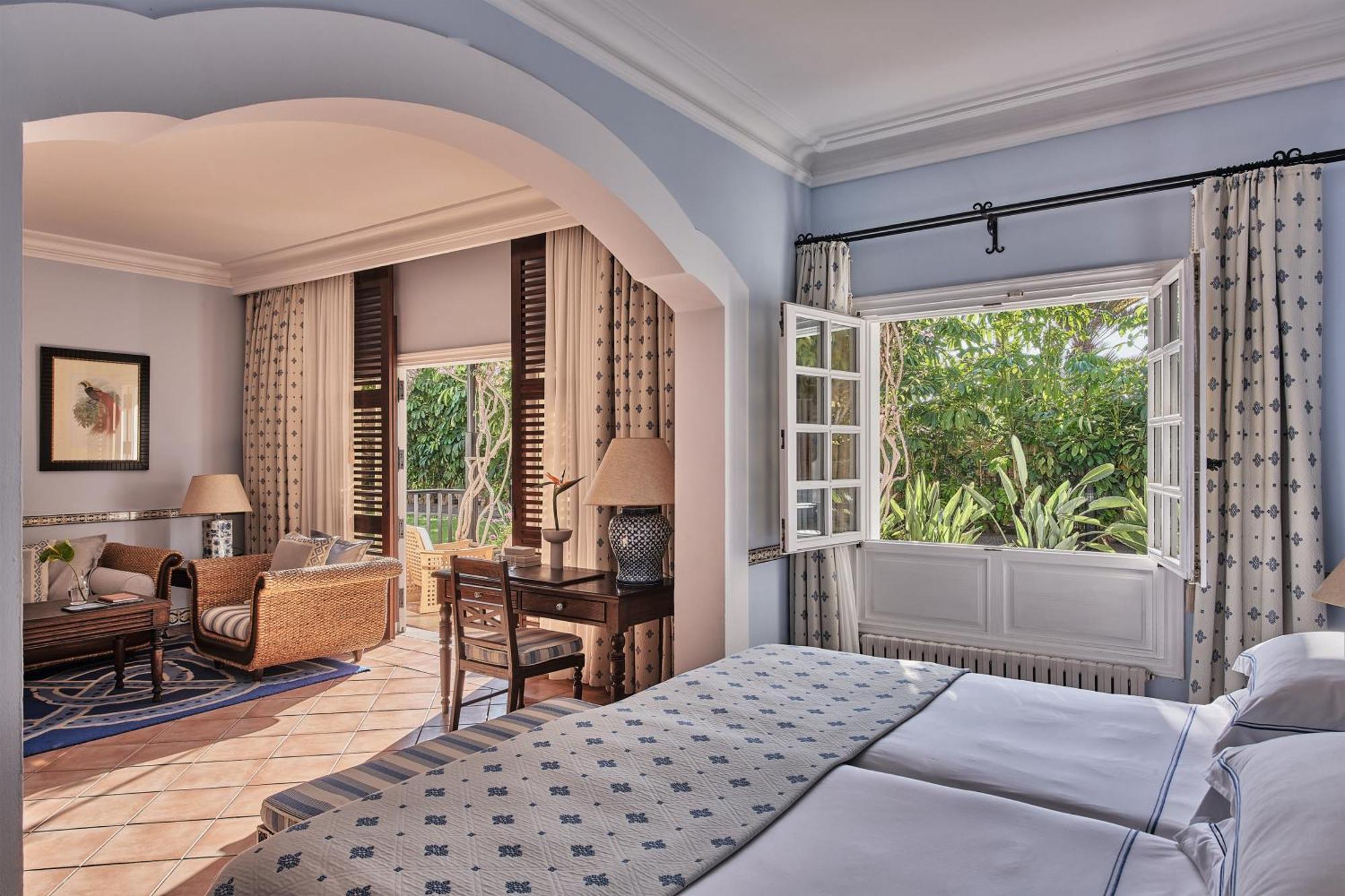 Hotel Seaside Grand Residencia - Gran Lujo